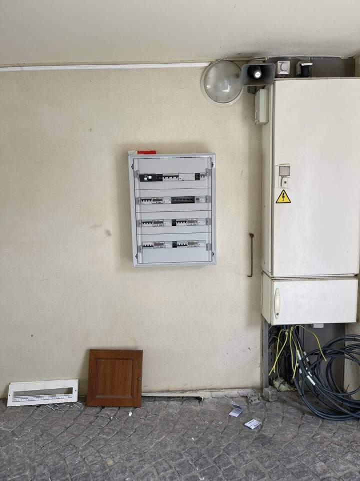 Mise en conformité électrique, Acheux-en-Amiénois